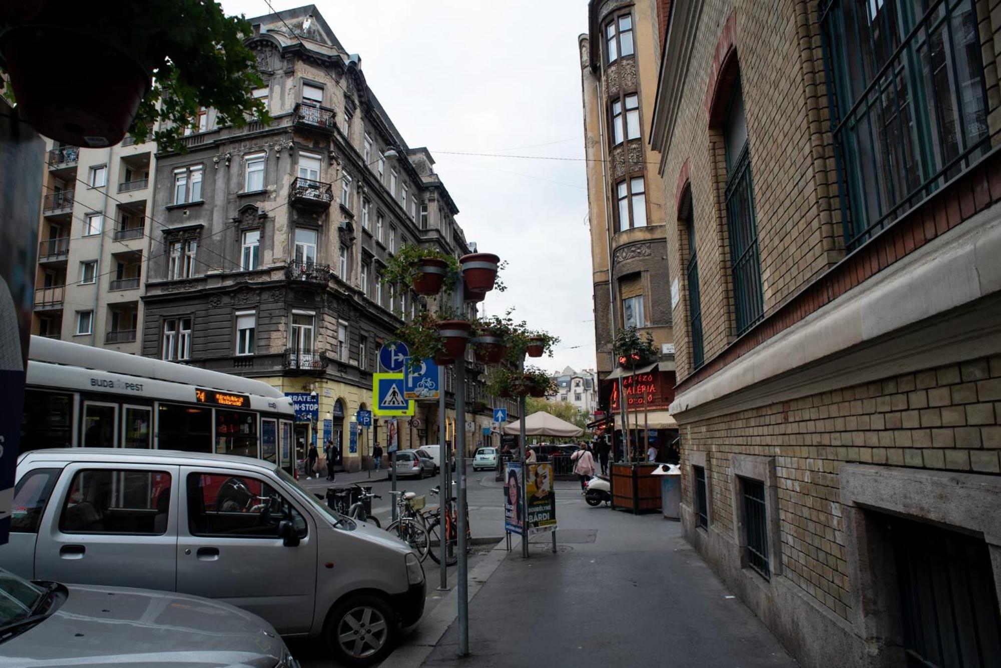 Very New And Large Ac Appartement *